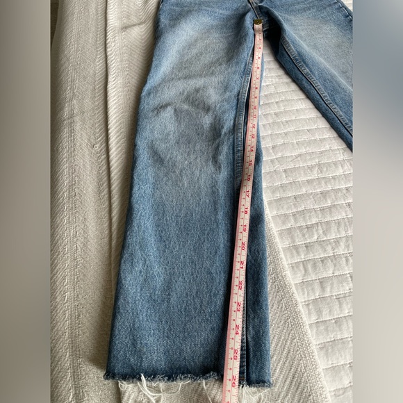 Zara Straight Leg Crop Jeans Frayed Hem size 0 - Picture 5 of 6